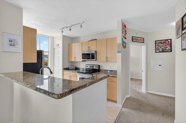 2421 NE 65th Street 415, Fort Lauderdale, FL 33308