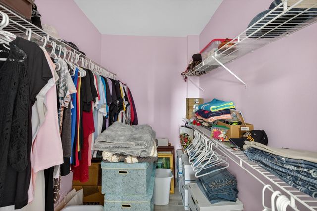 2421 NE 65th Street 415, Fort Lauderdale, FL 33308