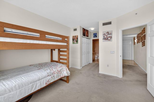 2421 NE 65th Street 415, Fort Lauderdale, FL 33308