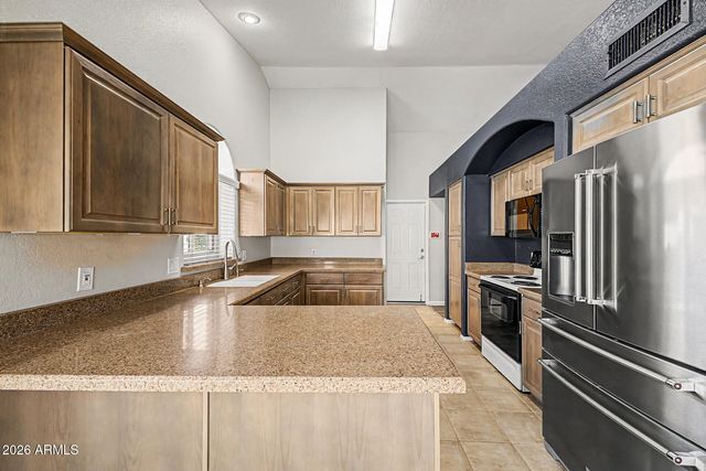 19020 N 73RD Lane, Glendale, AZ 85308