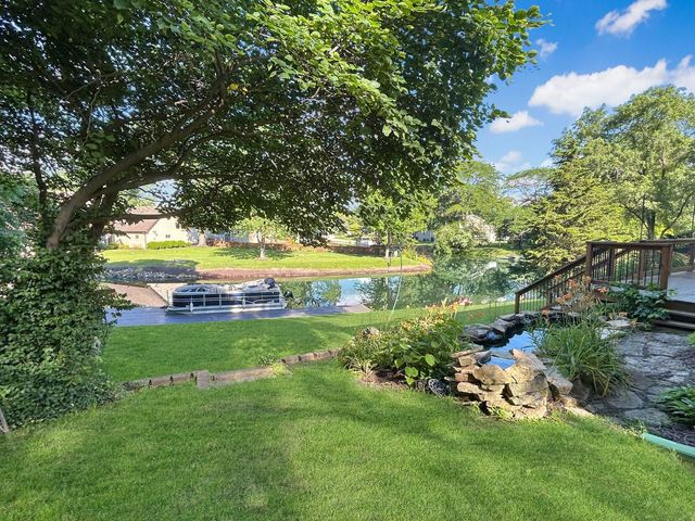 3650 Walleye Road, Morris, IL 60450