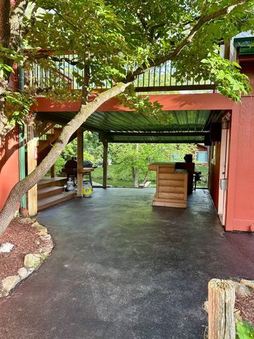 3650 Walleye Road, Morris, IL 60450