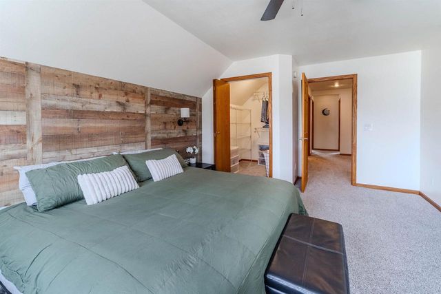 1112 DOVE STREET, Oshkosh, WI 54902