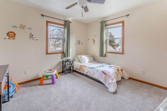 1112 DOVE STREET, Oshkosh, WI 54902