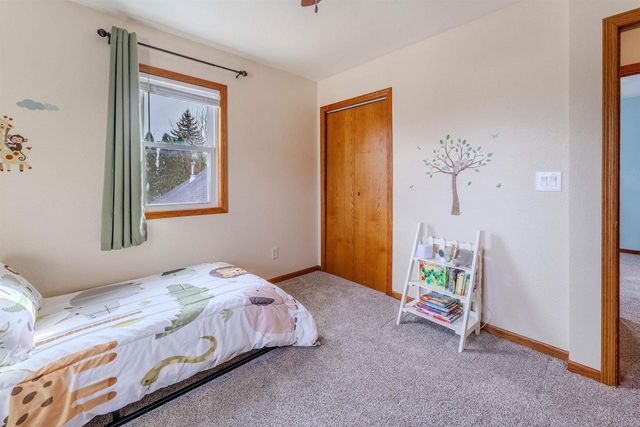 1112 DOVE STREET, Oshkosh, WI 54902