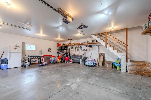 1112 DOVE STREET, Oshkosh, WI 54902