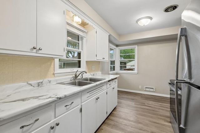 7520 Thomas Avenue S, Richfield, MN 55423