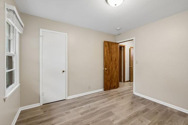 7520 Thomas Avenue S, Richfield, MN 55423