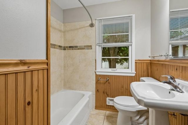 7520 Thomas Avenue S, Richfield, MN 55423