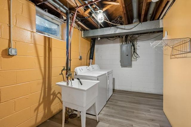7520 Thomas Avenue S, Richfield, MN 55423