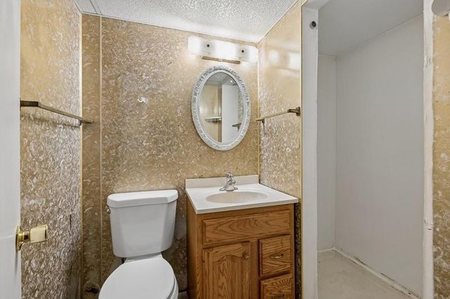 7520 Thomas Avenue S, Richfield, MN 55423