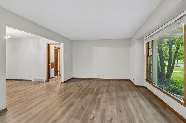 7520 Thomas Avenue S, Richfield, MN 55423