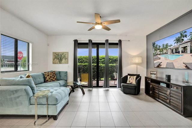 4204 N Dixie Highway 1, Oakland Park, FL 33334
