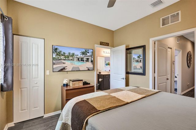 4204 N Dixie Highway 1, Oakland Park, FL 33334