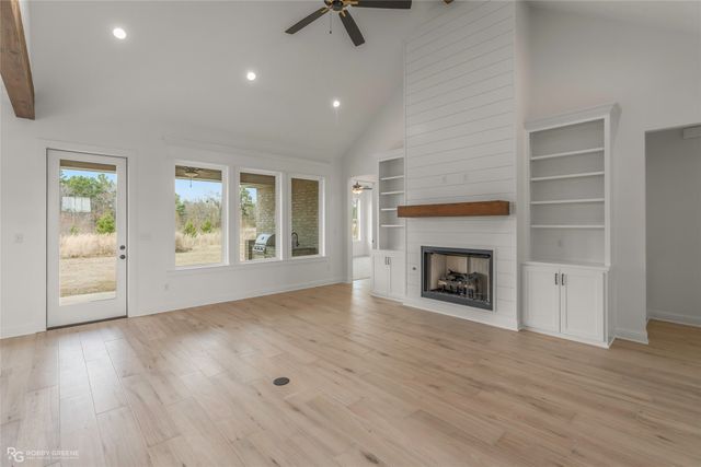 33 Turtle Creek Drive, Benton, LA 71006