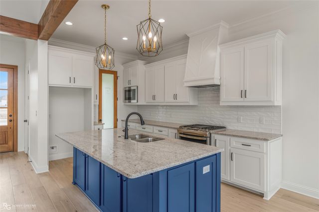 33 Turtle Creek Drive, Benton, LA 71006