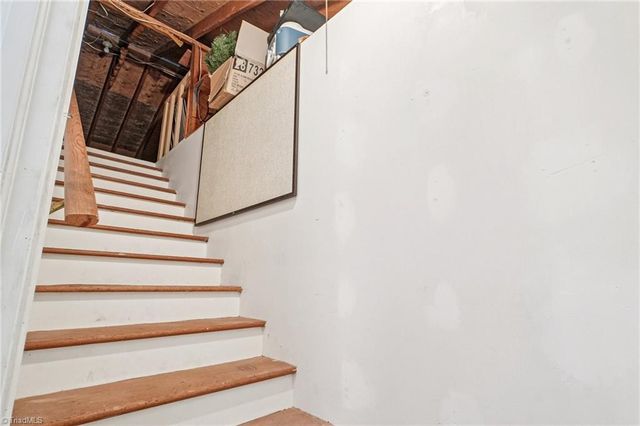 1412 Hobbs Road, Greensboro, NC 27410