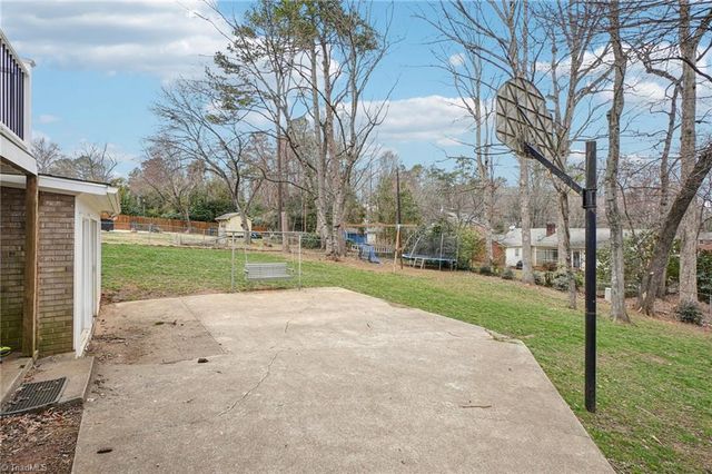 1412 Hobbs Road, Greensboro, NC 27410