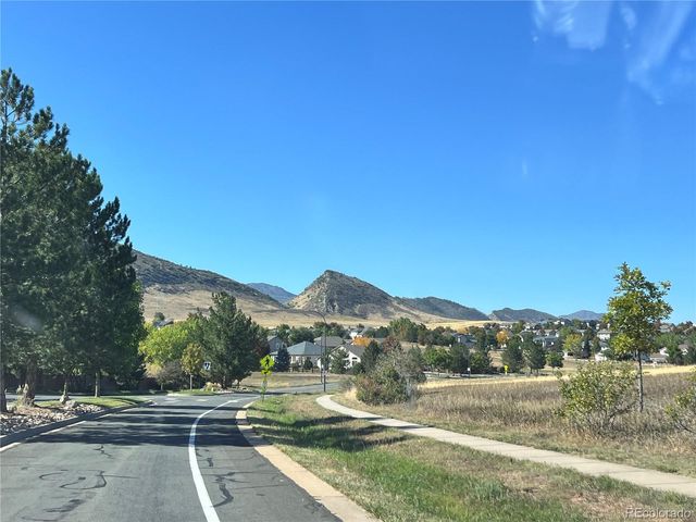 9766 S Holland Street, Littleton, CO 80127