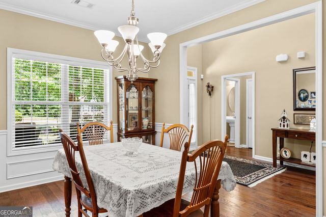 195 Gracie Gardens Court, Newnan, GA 30263