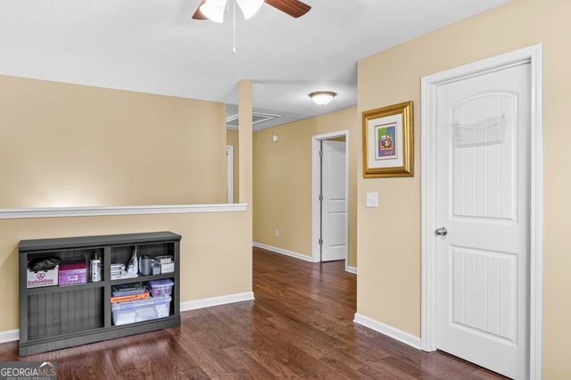 195 Gracie Gardens Court, Newnan, GA 30263