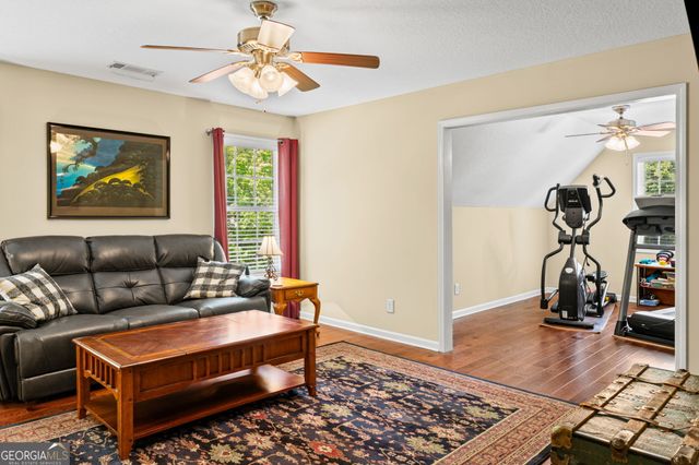 195 Gracie Gardens Court, Newnan, GA 30263