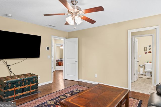 195 Gracie Gardens Court, Newnan, GA 30263
