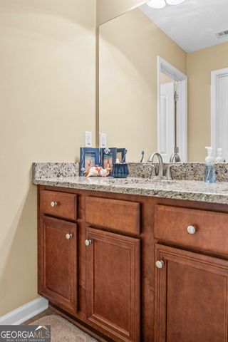 195 Gracie Gardens Court, Newnan, GA 30263