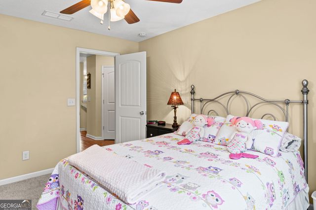 195 Gracie Gardens Court, Newnan, GA 30263