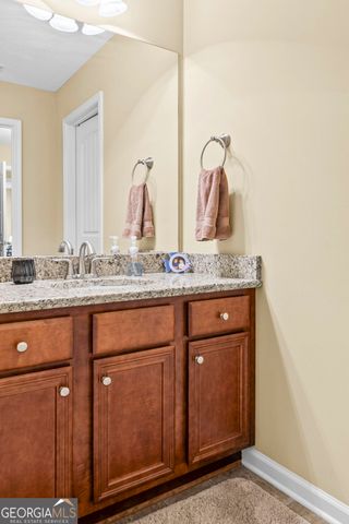 195 Gracie Gardens Court, Newnan, GA 30263