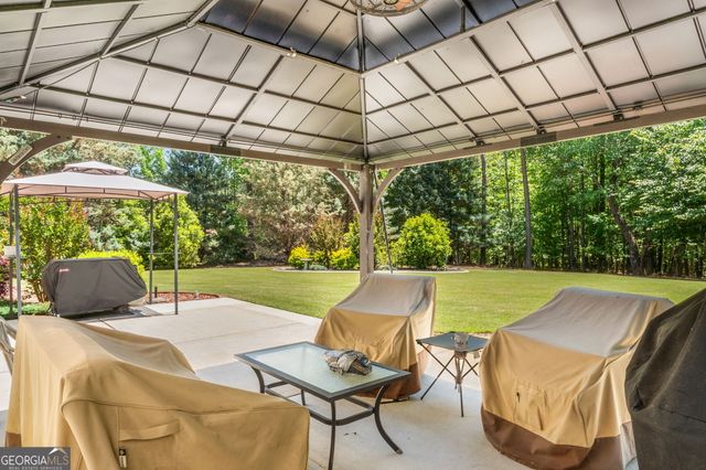 195 Gracie Gardens Court, Newnan, GA 30263