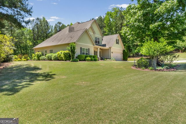 195 Gracie Gardens Court, Newnan, GA 30263