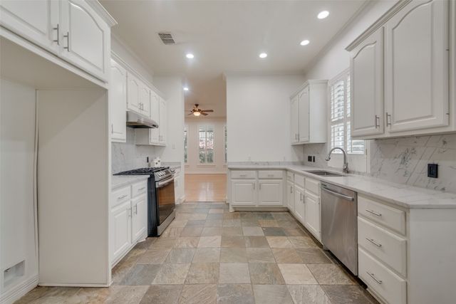 3207 Cole Avenue A, Dallas, TX 75204