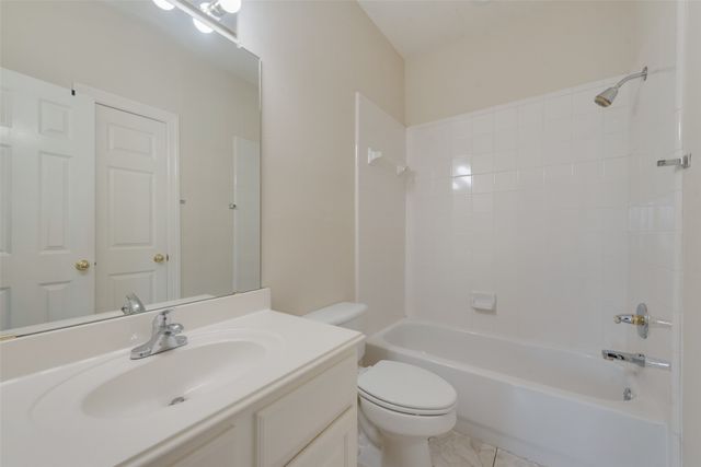 3207 Cole Avenue A, Dallas, TX 75204