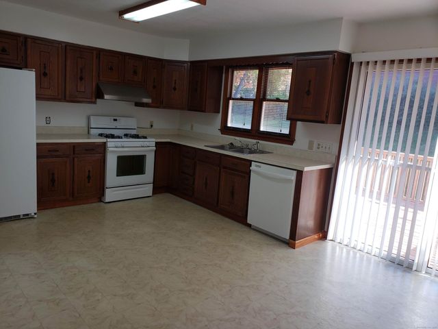 160 Broadway, Hamden, CT 06518