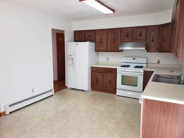 160 Broadway, Hamden, CT 06518