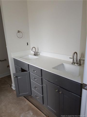 4721 Scenic Pines Drive, Hope Mills, NC 28348