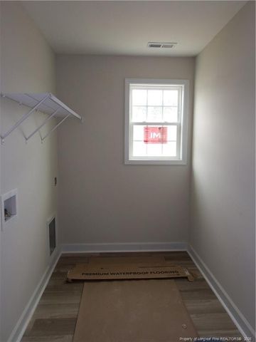 4721 Scenic Pines Drive, Hope Mills, NC 28348