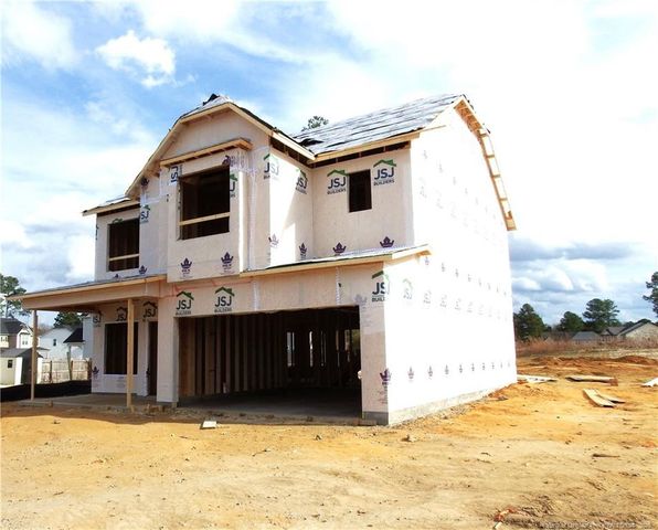 4721 Scenic Pines Drive, Hope Mills, NC 28348