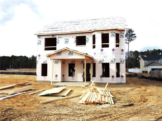 4721 Scenic Pines Drive, Hope Mills, NC 28348