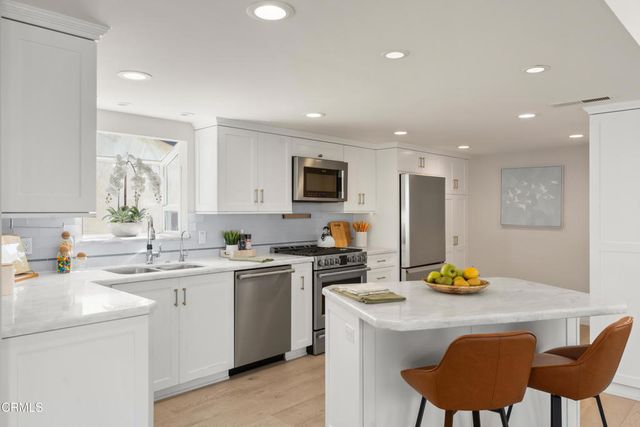 5040 Island View Street, Oxnard, CA 93035