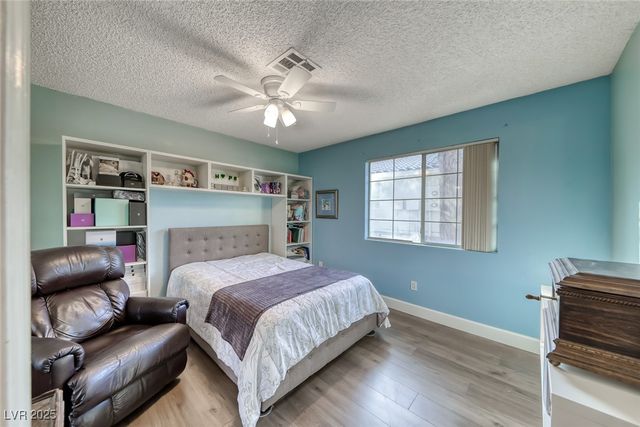 2040 Willowbury Drive A, Las Vegas, NV 89108