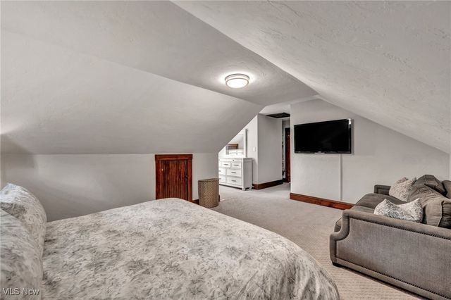 4710 Waldamere Avenue, Willoughby, OH 44094