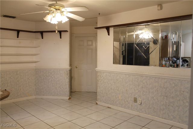 902 Clayton AVE, Lehigh Acres, FL 33972