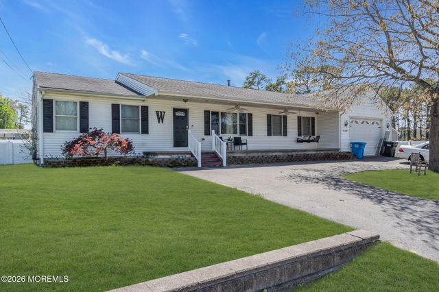 1108 Monmouth Avenue, Toms River, NJ 08757