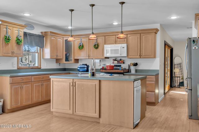 1108 Monmouth Avenue, Toms River, NJ 08757