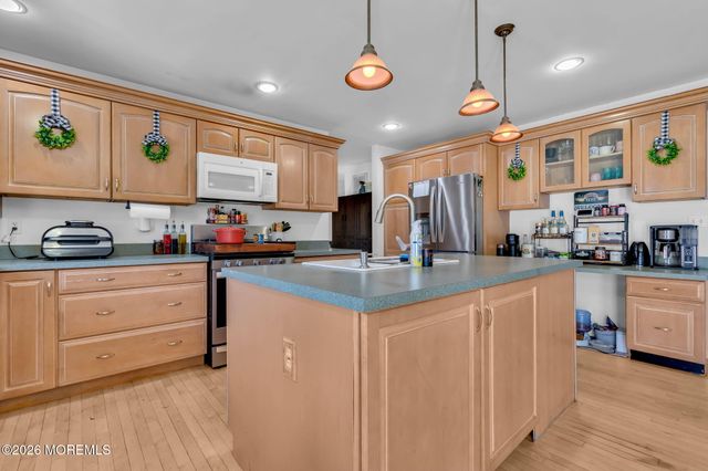 1108 Monmouth Avenue, Toms River, NJ 08757