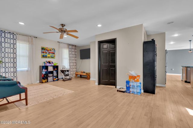 1108 Monmouth Avenue, Toms River, NJ 08757