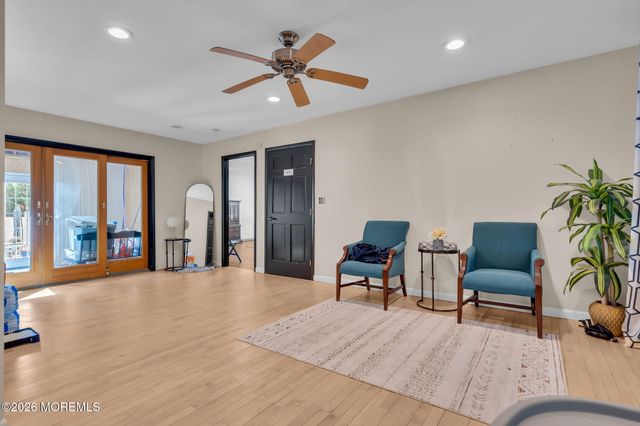 1108 Monmouth Avenue, Toms River, NJ 08757