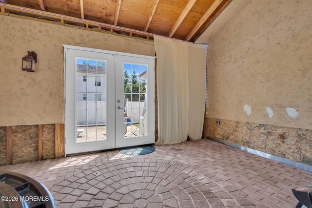 1108 Monmouth Avenue, Toms River, NJ 08757